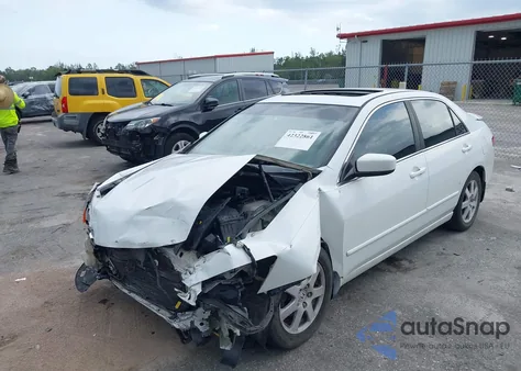 2005 Honda Accord 3.0 Ex из США, поврежденный, VIN 1HGCM66525A067550